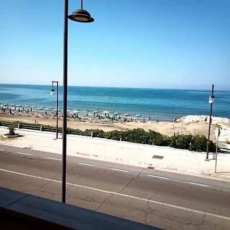 Camera Con Vista Appartamento