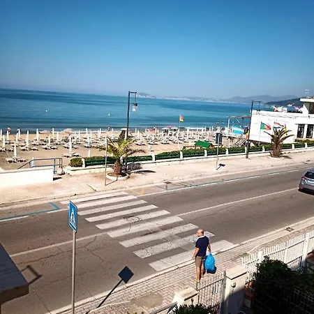 Camera Con Vista * Minturno
